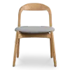 Bow Eetkamerstoel | Essen Hout | Grijs Boucle